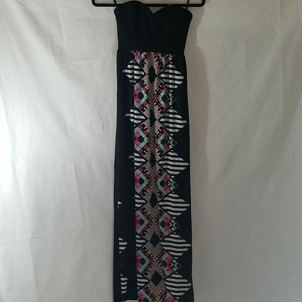 2b Bebe long strapless dress